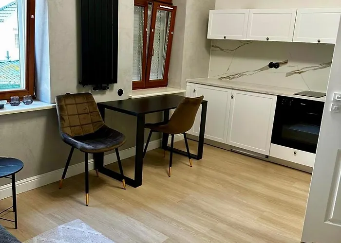 Heron II Apartments